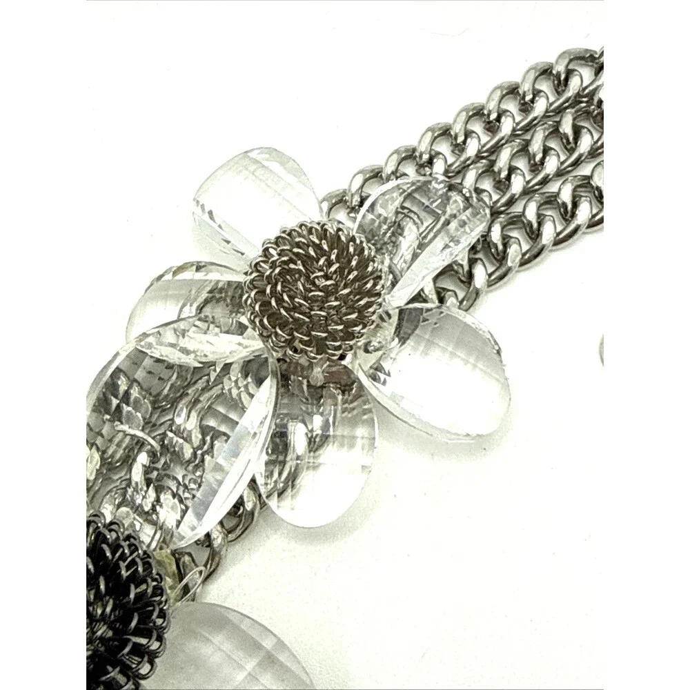 New VERA WANG Faceted Crystal Flowers Bracelet Silver Tone Chainmail Statement